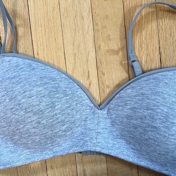 Aerie wireless push-up bra - Picture 4 of 9